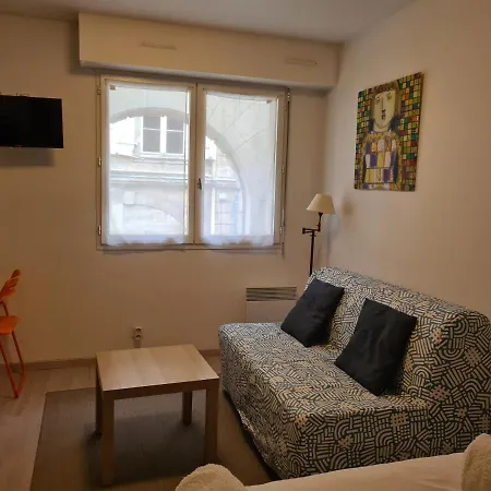 Centre De Apartment Bordeaux